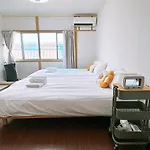 Hoyahouse